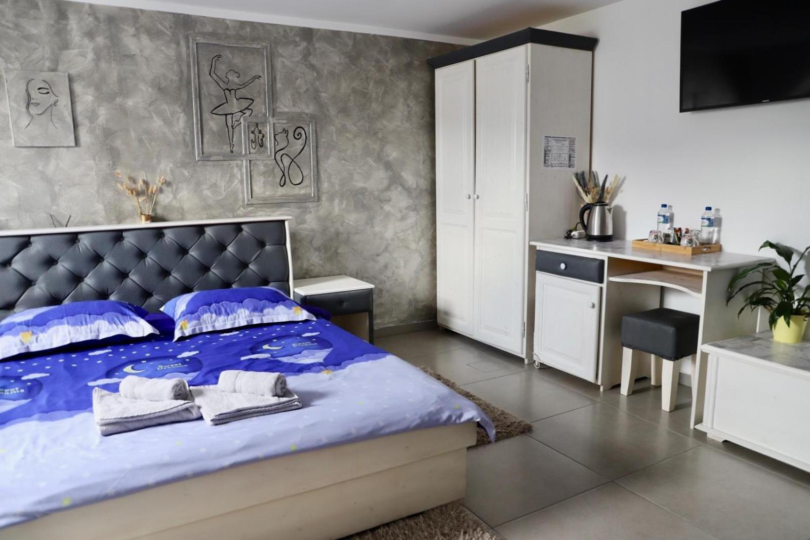Cazare Moldi - Regim Hotelier Câmpulung Moldovenesc Exteriör bild
