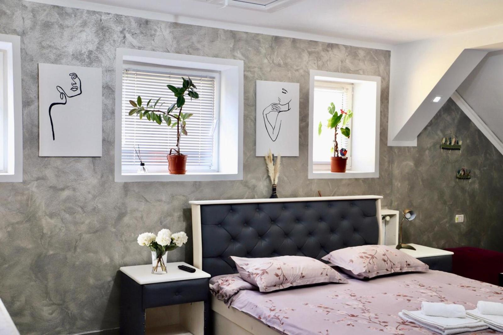Cazare Moldi - Regim Hotelier Câmpulung Moldovenesc Exteriör bild
